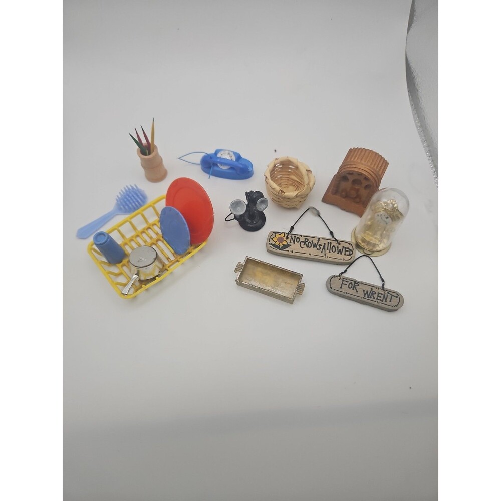Vintage Dollhouse Miniatures Household Wares Decor Cleaning